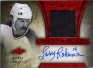 Ultimate Signature Memorabilia Robinson