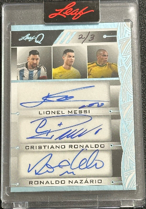 Q3 Platinum Blue Auto Lionel Messi, Cristiano Ronaldo, Ronaldo Nazario
